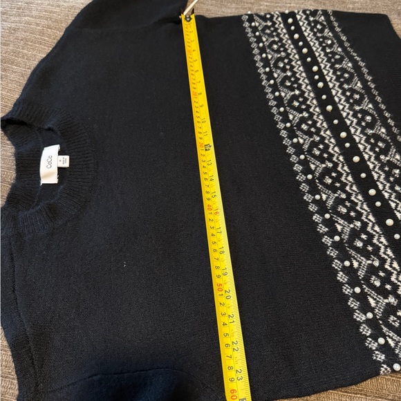 CeCe Men's Black and White Crewneck Sweater - Picture 7 of 7